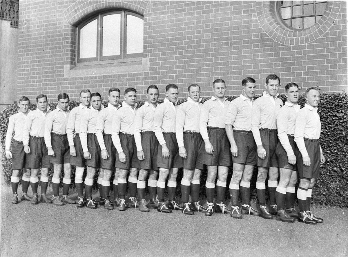 The Australian Team including extras (1930s)