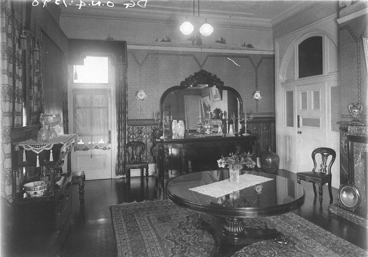 The dining room Danmark home of WJ Smith between 19271936 (1927–36)