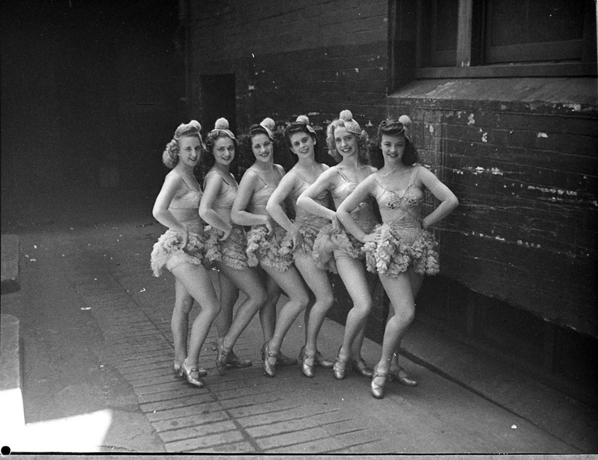 Theatre Royal ballet, Sydney city centre (1946)