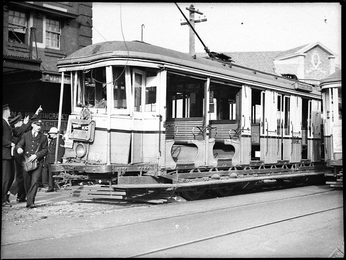 Tram smash at Bondi Junction (1939)