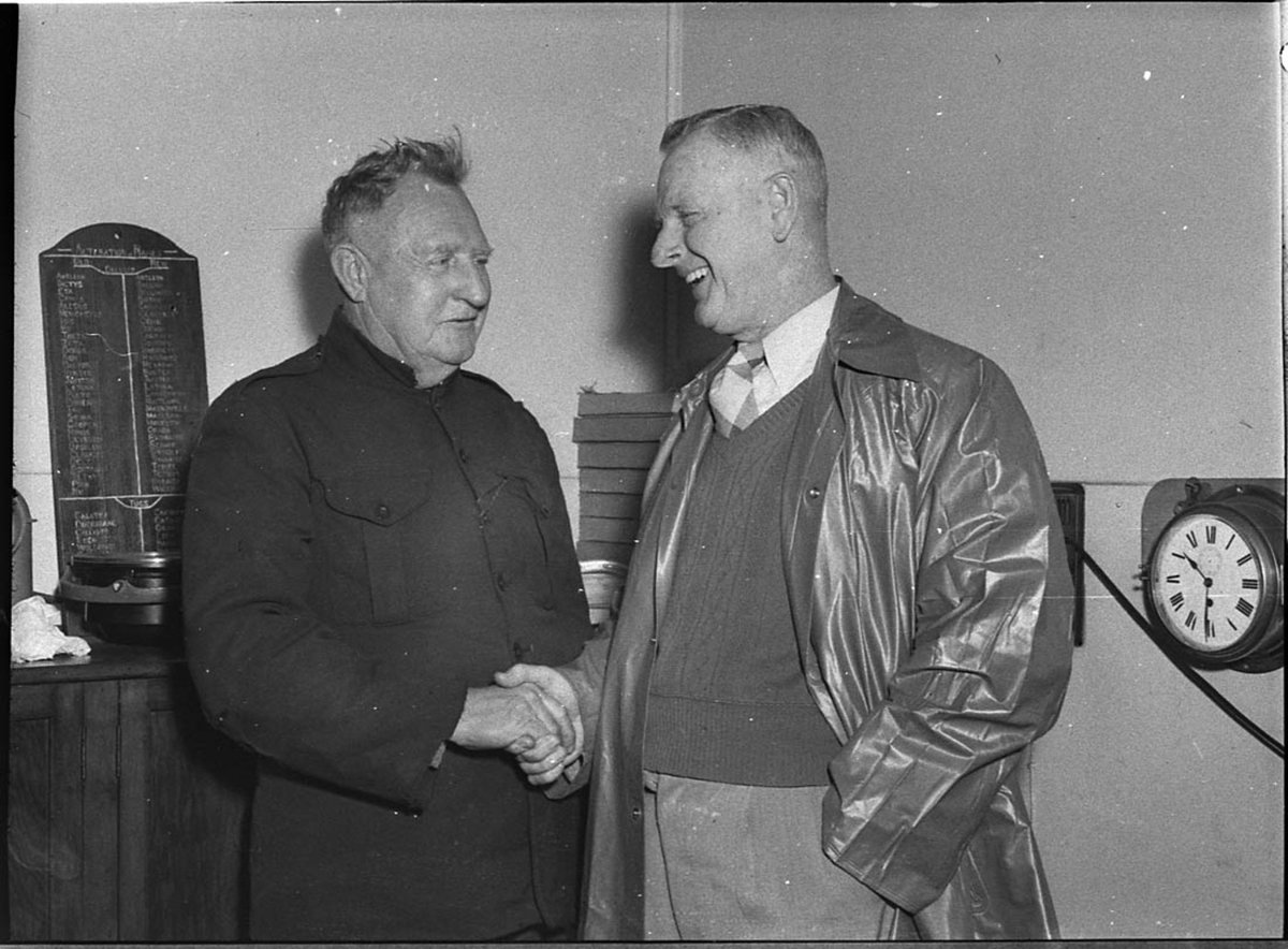 Tugman retires at PWD (1956)