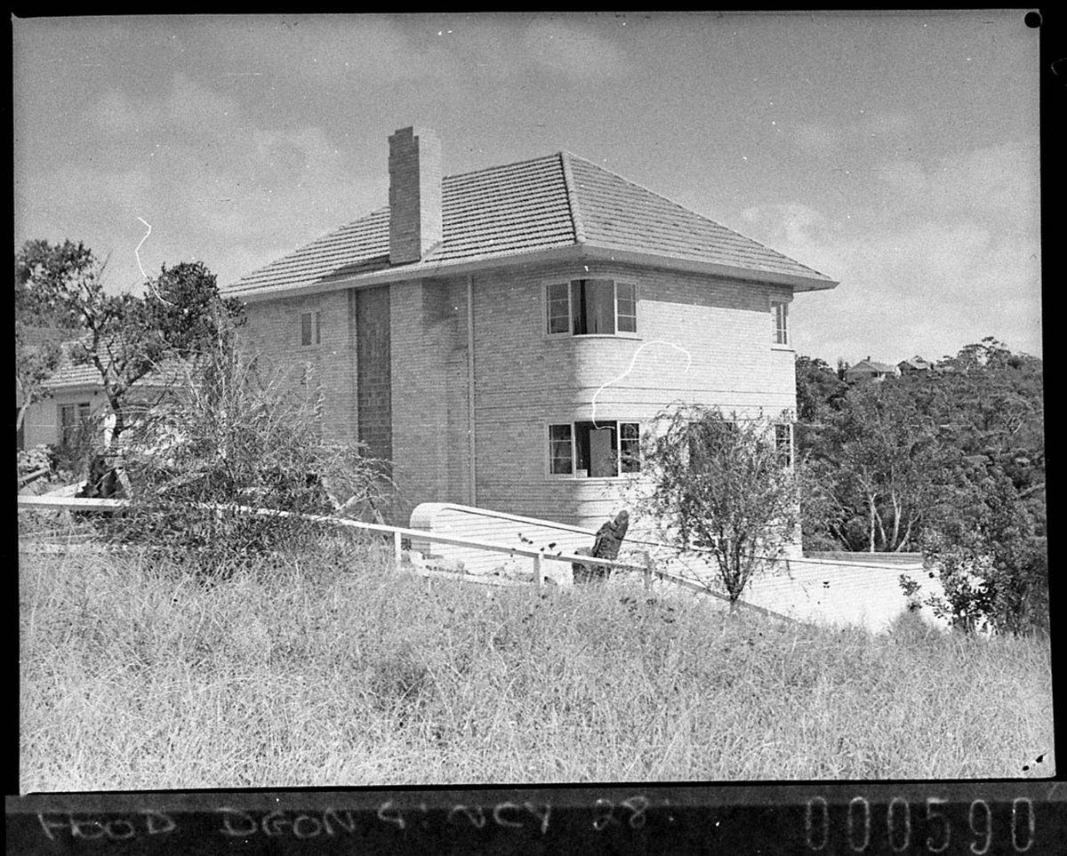Two storey house built by Mr Park builder of Roseville (1937)