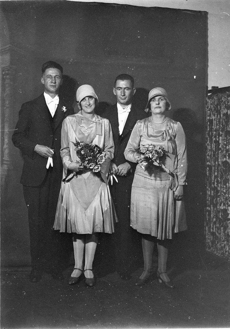 Two wedding couples (1925–30)