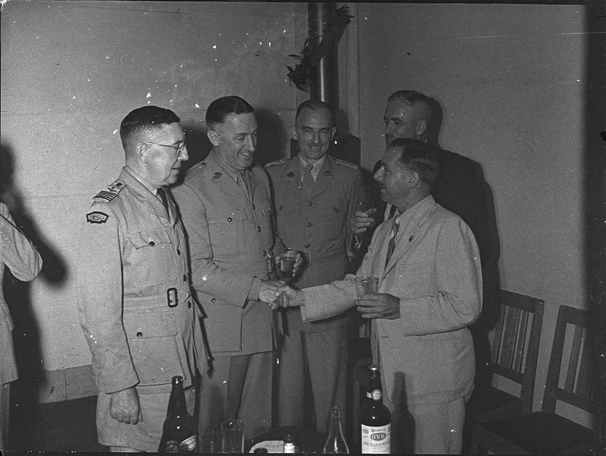 Unidentified group of officers (c. 1943)