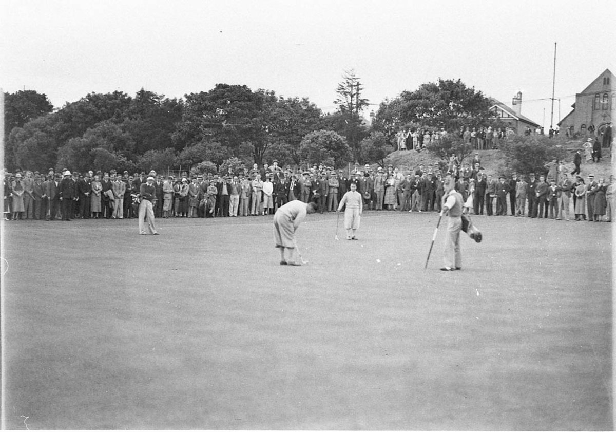Unidentified players at the 18th (1934)