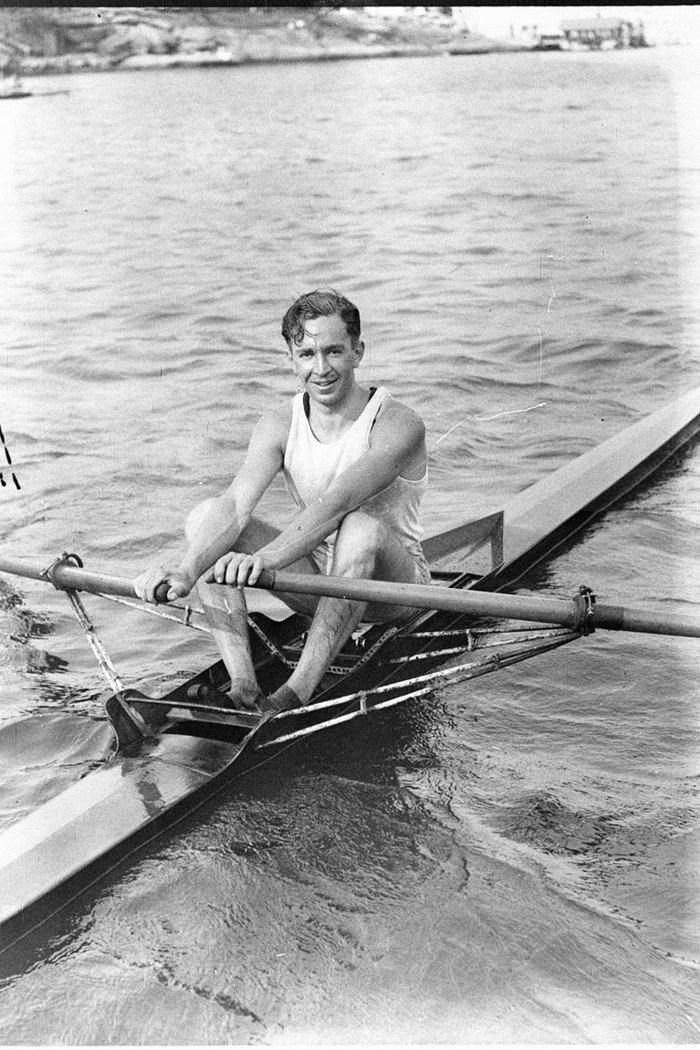 Unidentified single sculls winner (1930s)