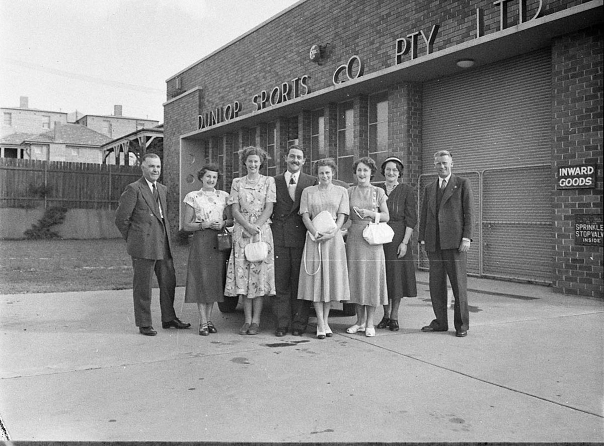 Women tennis players at Dunlop factory (1949)