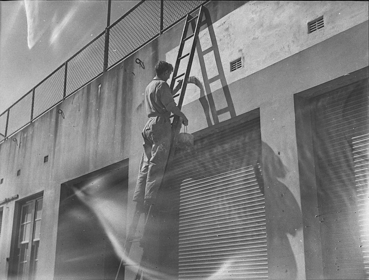 Work at Showground taken for Smiths Weekly, Moore Park (1947)