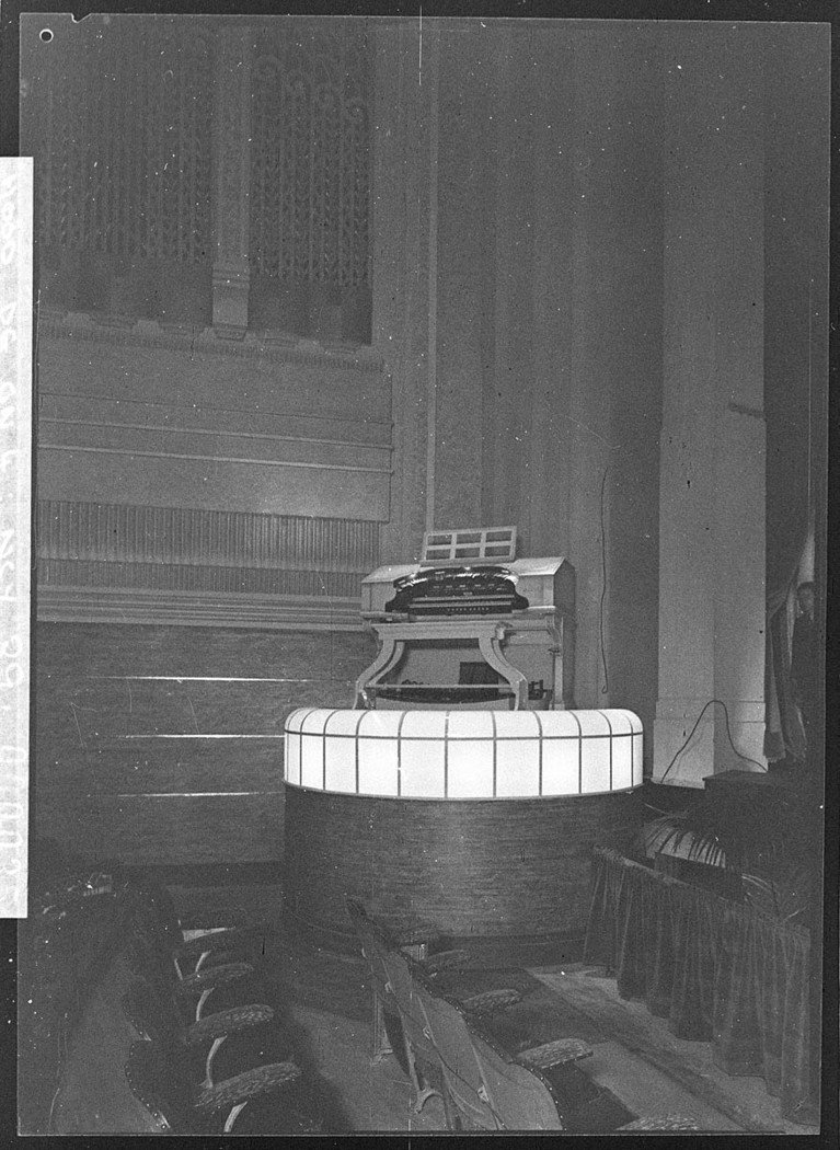 Wurlitzer organ opening night of the Savoy Theatre Hurstville (1937)
