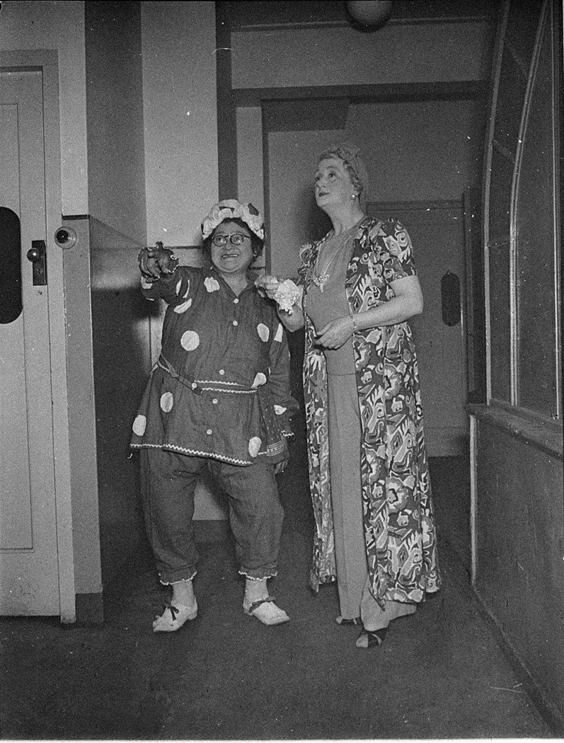 Youth show and star parade Trocadero for George Patterson Pty Ltd, Sydney (1941)