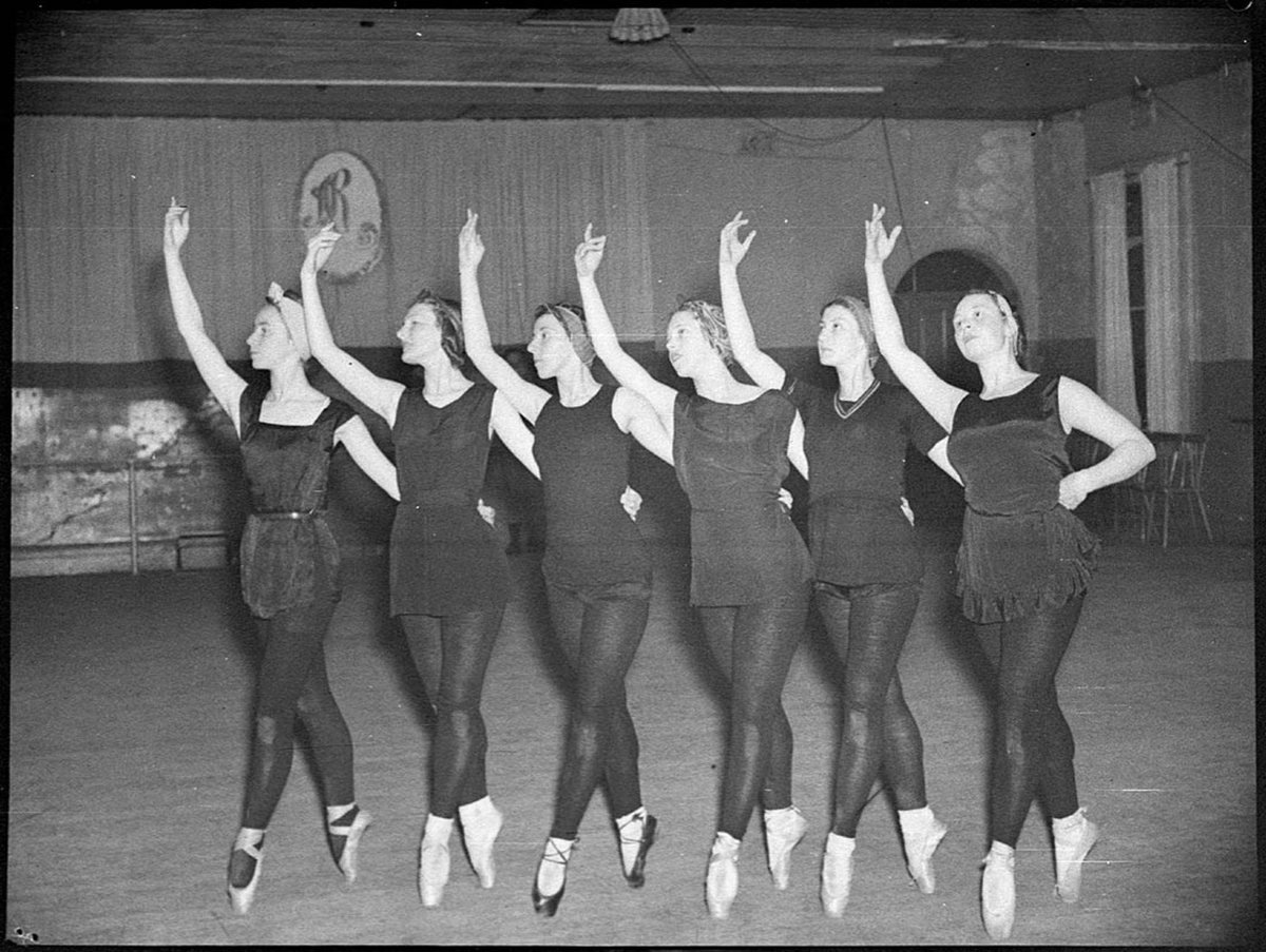 Zeglovsky School of Russian Ballet (1939)