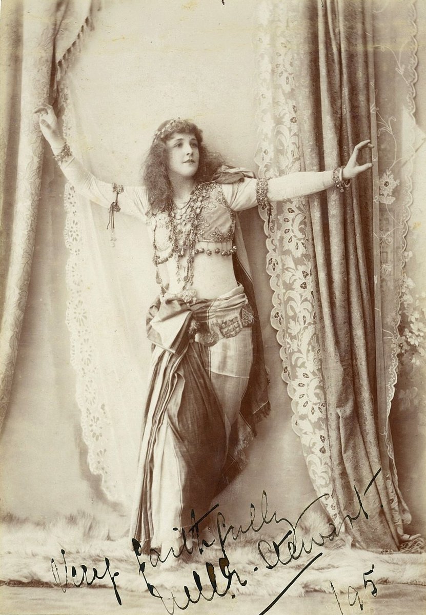 Nellie Stewart as Mam'zelle Nitouche, 1895, Sydney city centre