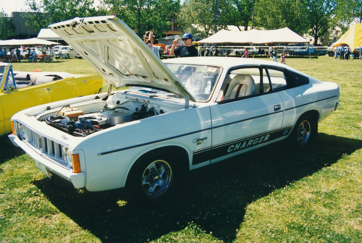 Chrysler Valiant VK Charger White Knight, Camden (1993)