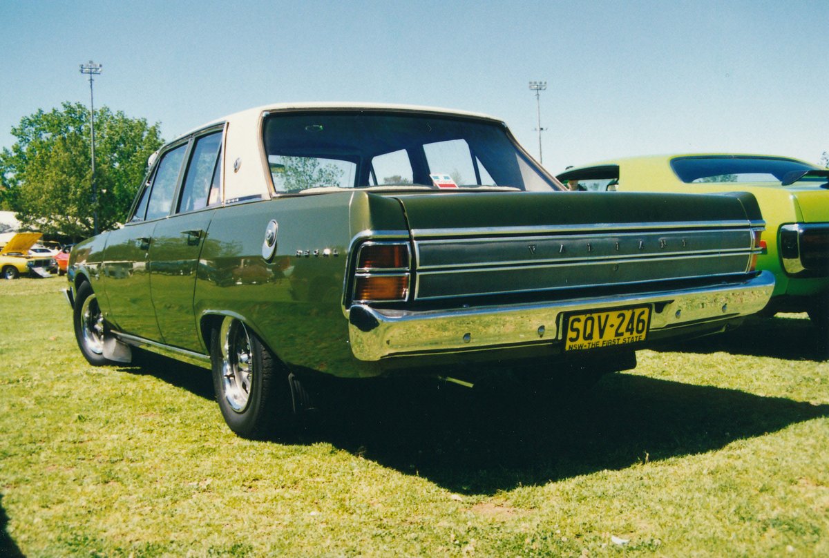Chrysler Valiant VG Regal, Camden (1993)