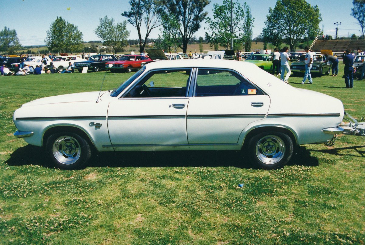Chrysler Centura KB GL, Camden (1993)