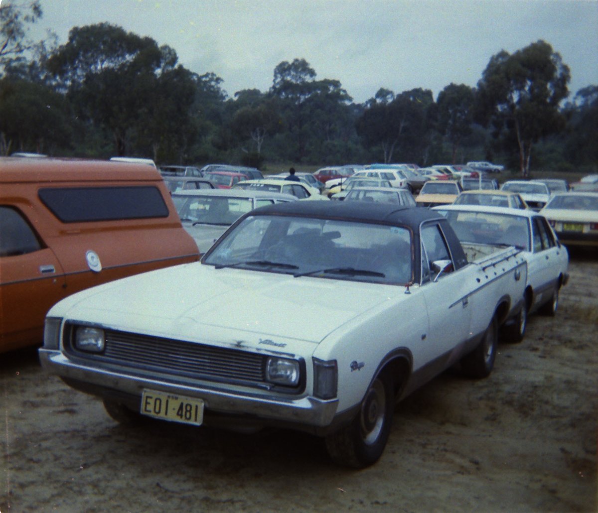 Chrysler Valiant VH Town & Country Ute, Sydney (1983)