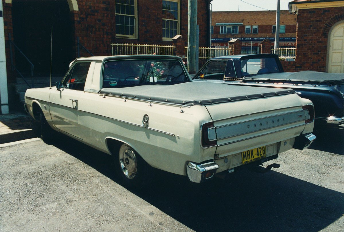 Chrysler Valiant VG Ute, Camden (1995)