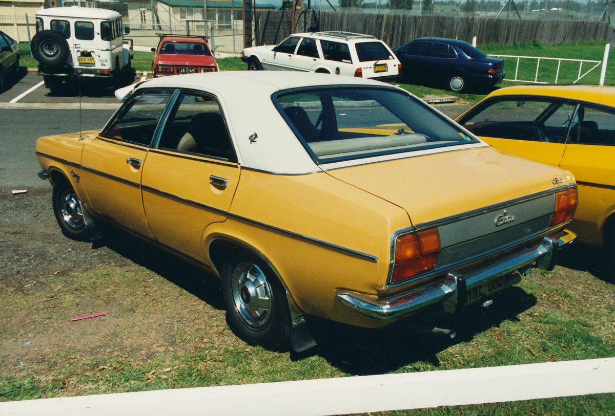 Chrysler Centura KB GL, Camden (1995)