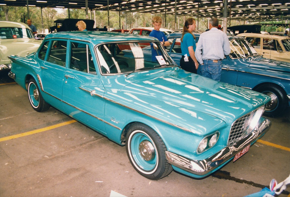 Chrysler Valiant RV1, Moore Park (1998)