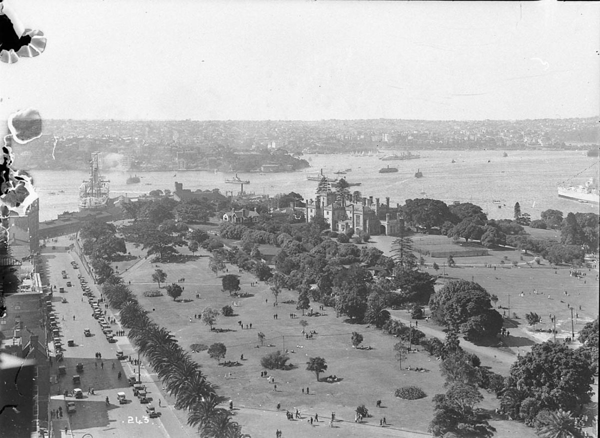 Sydney Harbour, 19 March 1932, by Hall and Co