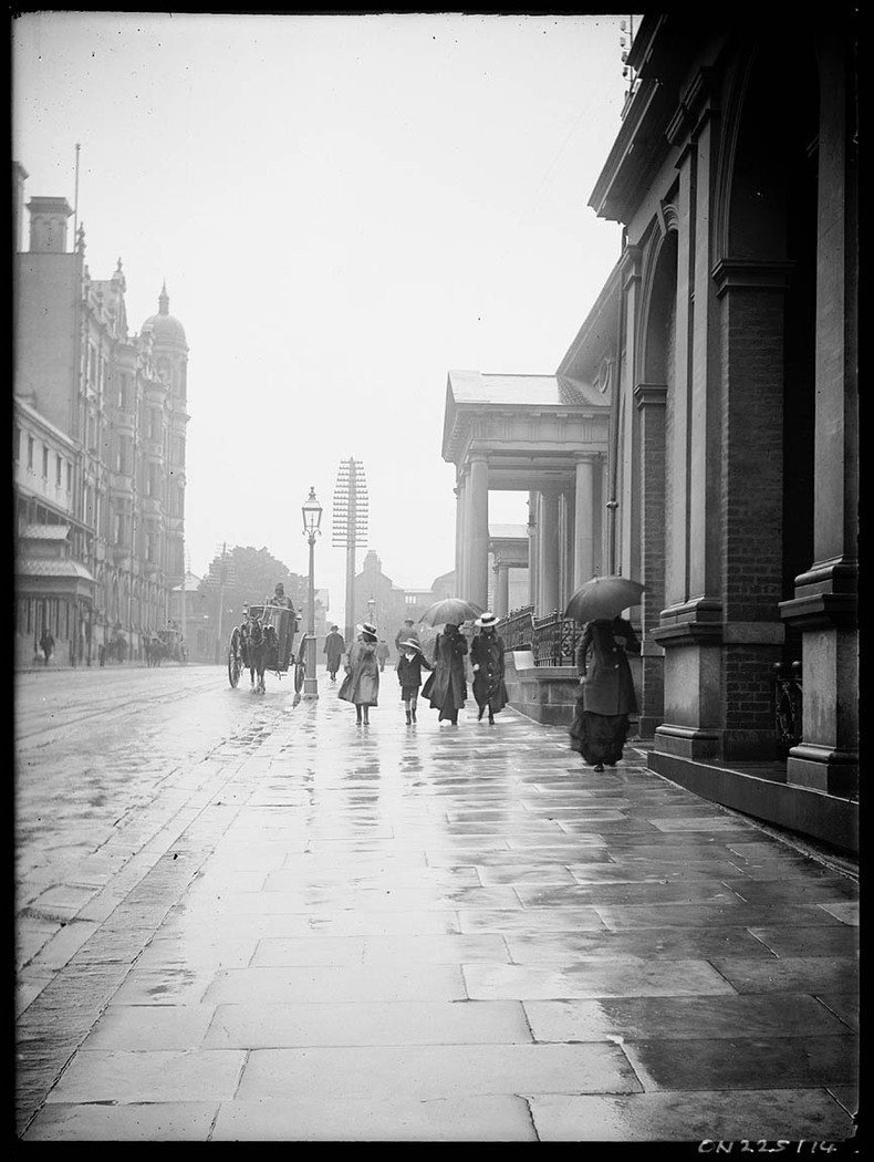 Streetscenes, from Frederick Danvers Power - photonegatives, 1898 - 1926, Sydney city centre (1898–1926)