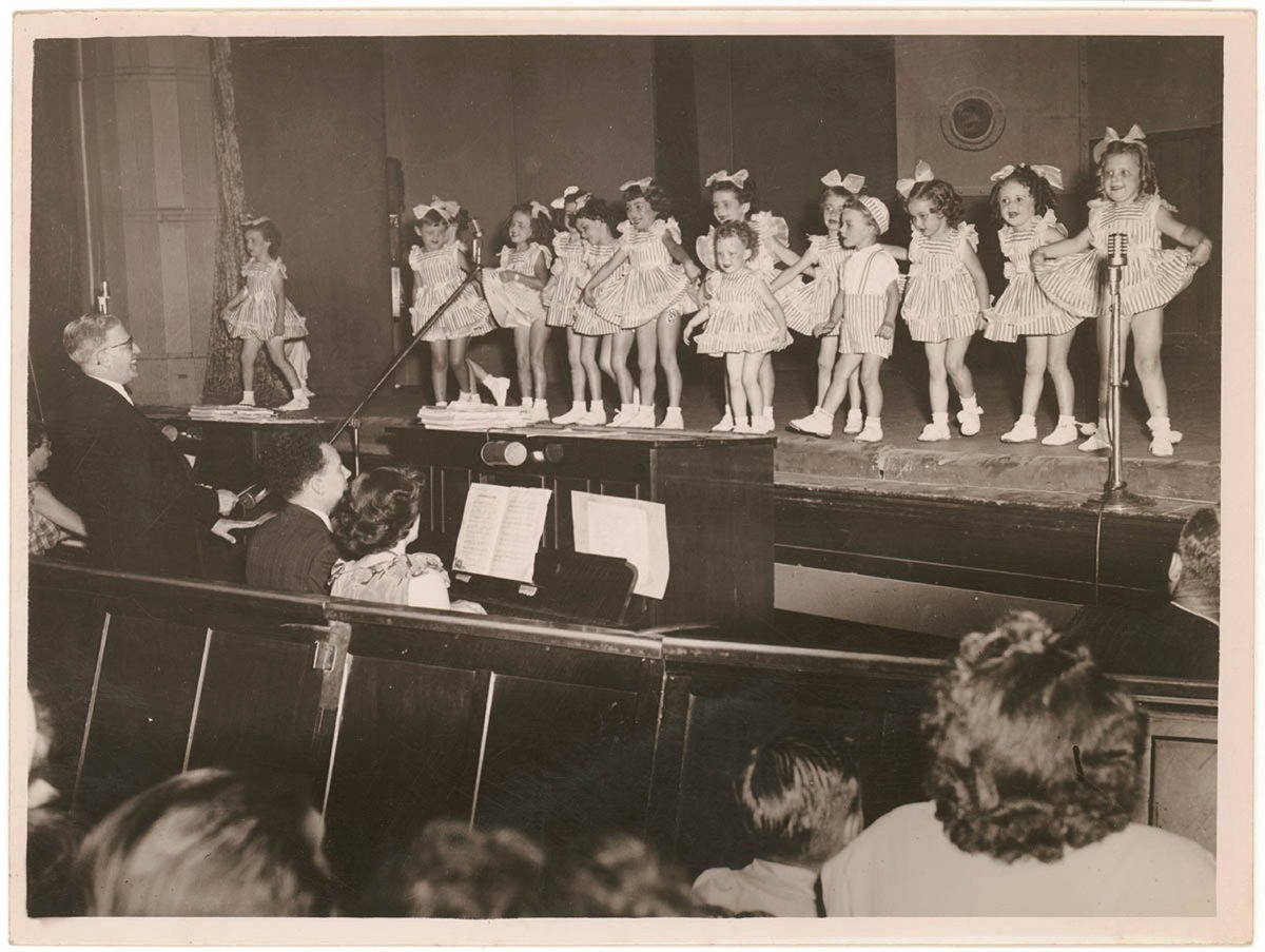 Baby ballet show, c. 1930s, by Sam Hood, Sydney