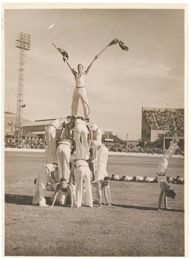 Showground physical education display, Empire Games, Sydney, 1938 - photographer Sam Hood, Moore Park