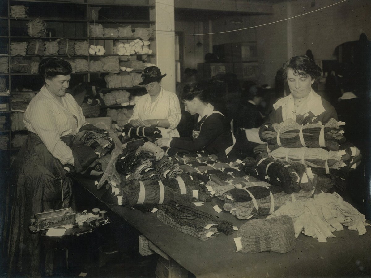 Bundling socks, "War Chest" Sock Appeal, Sydney, May 1917 - photographer G. A. Hills