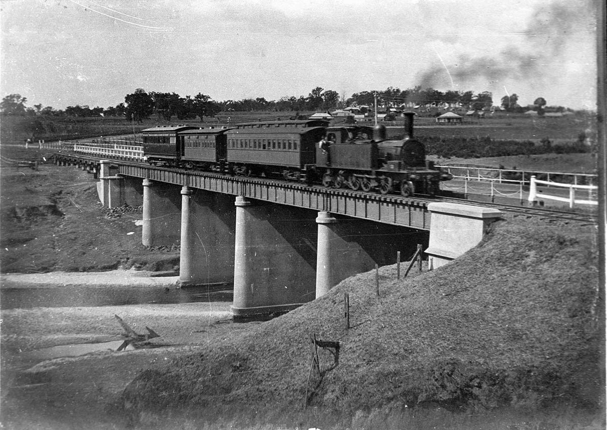 20 class tank engine and suburban passenger train, Camden, ca. 1930 - photographer unknown (c. 1930)