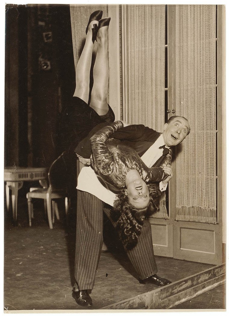 Leo Franklin and Madge Aubrey in dress rehearsal for "The gay divorcee", Sydney, 1930's - Sam Hood (1930s)