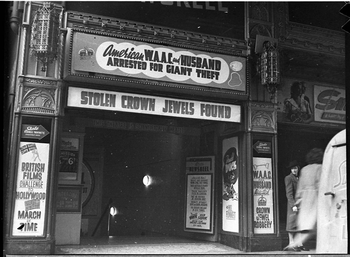 State Newsreel Theatrette, Sydney, 1 July 1946 -Sam Hood, Sydney city centre