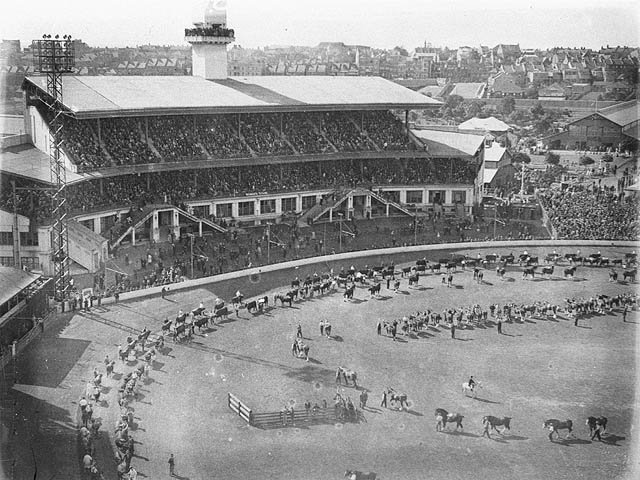 The Grand Parade from the tower, Royal Easter Show, Sydney, c.1930s - Sam Hood
