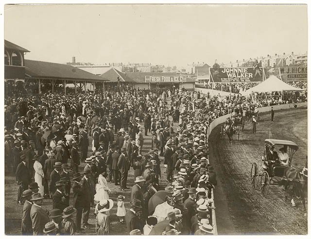Grand parade, Royal Easter Show, Sydney, ca. 1910-1920 - Sam Hood, Moore Park (1910–20)