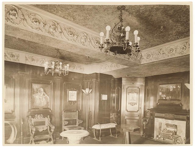 Gentlemen's Toilet Anteroom, State Theatre, Sydney, c. 1929 - by Sam Hood, Sydney city centre (1920–50)