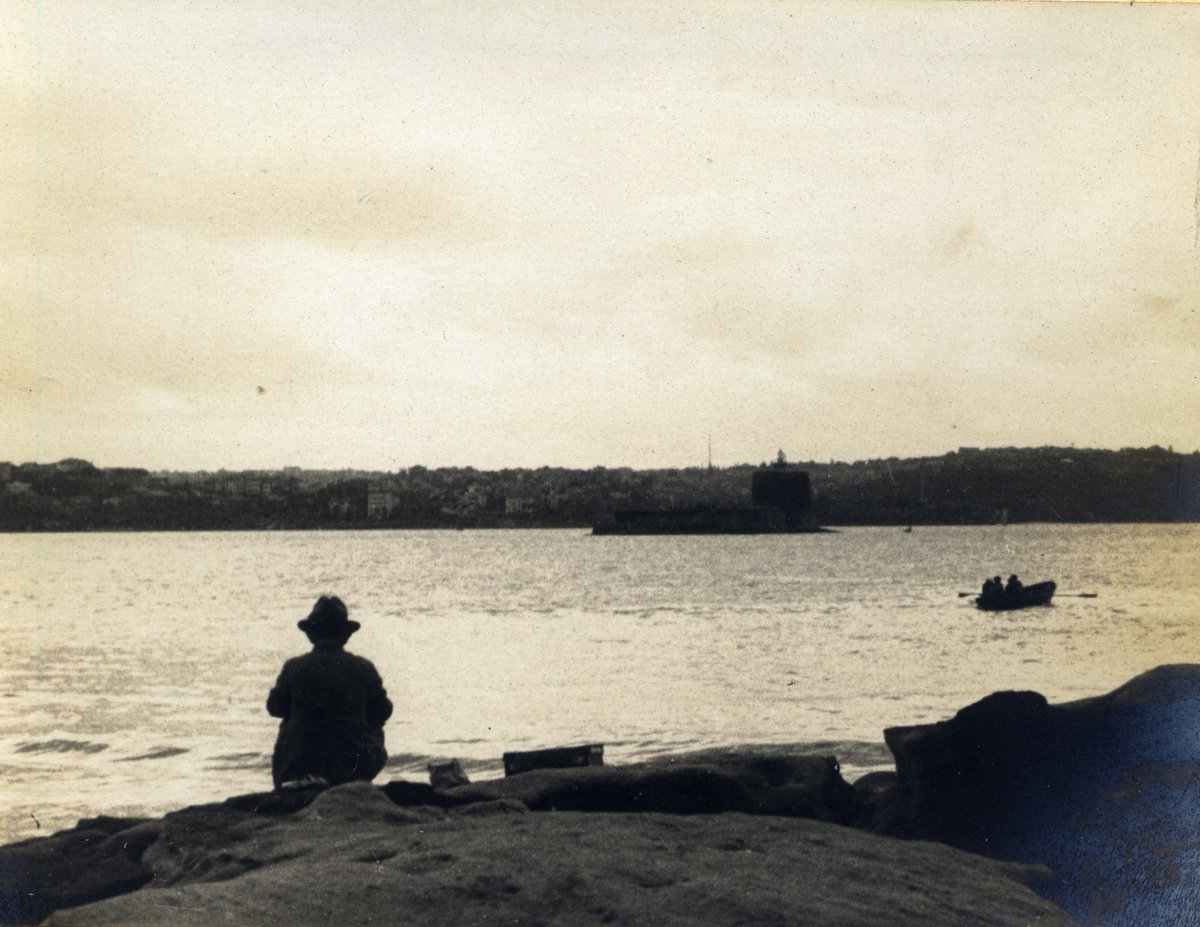 'The Fisherman' RAHS-Osborne Collection, Sydney (1930)