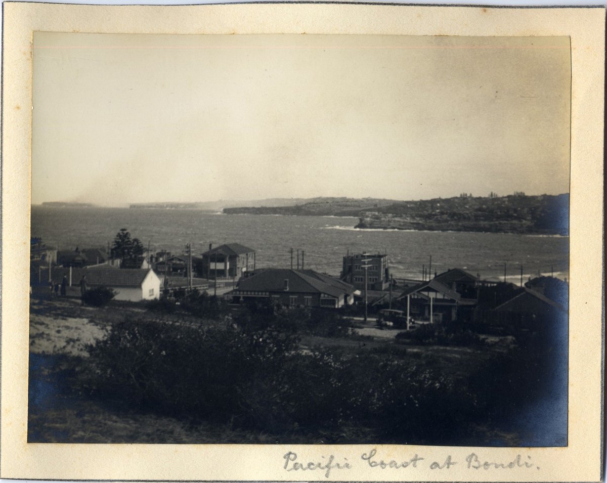 'Pacific Coast at Bondi' RAHS-Osborne Collection, Sydney (1930)