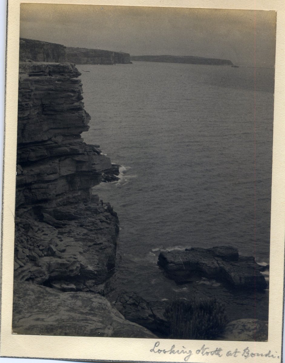 'Looking North at Bondi' RAHS-Osborne Collection (1930)