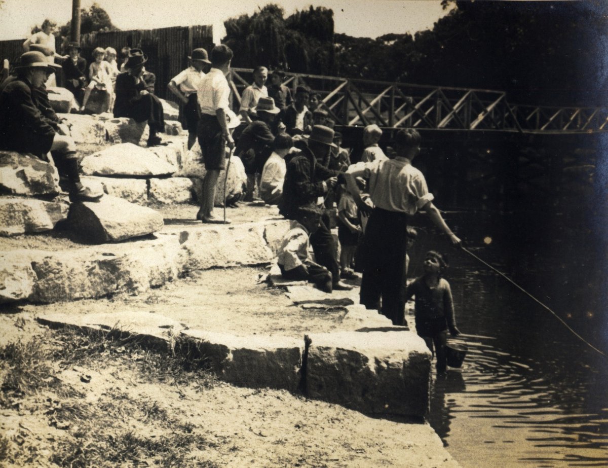 'The Fish are Biting' RAHS-Osborne Collection, Sydney (1930)
