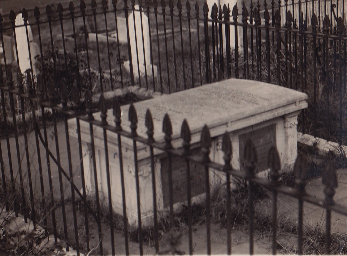 Grave of William Lawson St. Bartholomew's Churchyard Prospect, 1913