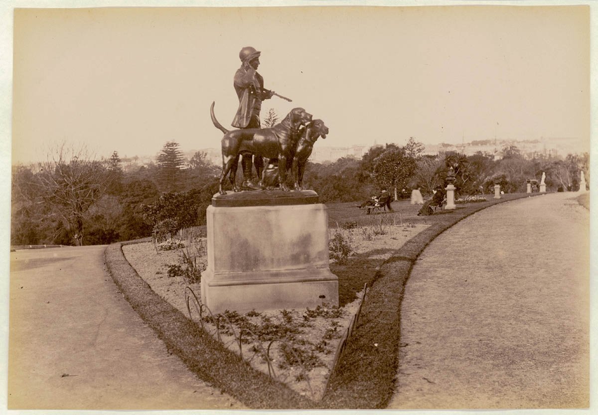 Botanical Gardens, Sydney, (showing Hunstman and Dogs sculpture) c. 1900-1910, Sydney city centre (1900–10)