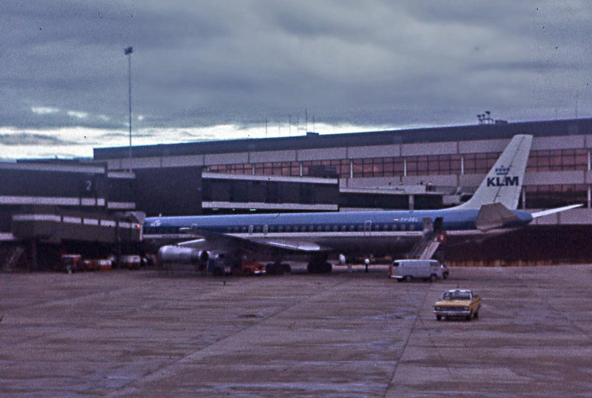 DC8, Sydney, 1972, Mascot