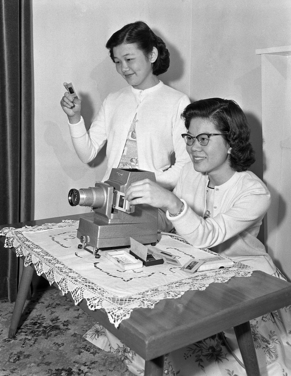 Colombo Plan recipients Miss Mary Chong from Brunei and Miss Ong Lay Hau from Malaysia, Camperdown (1959)