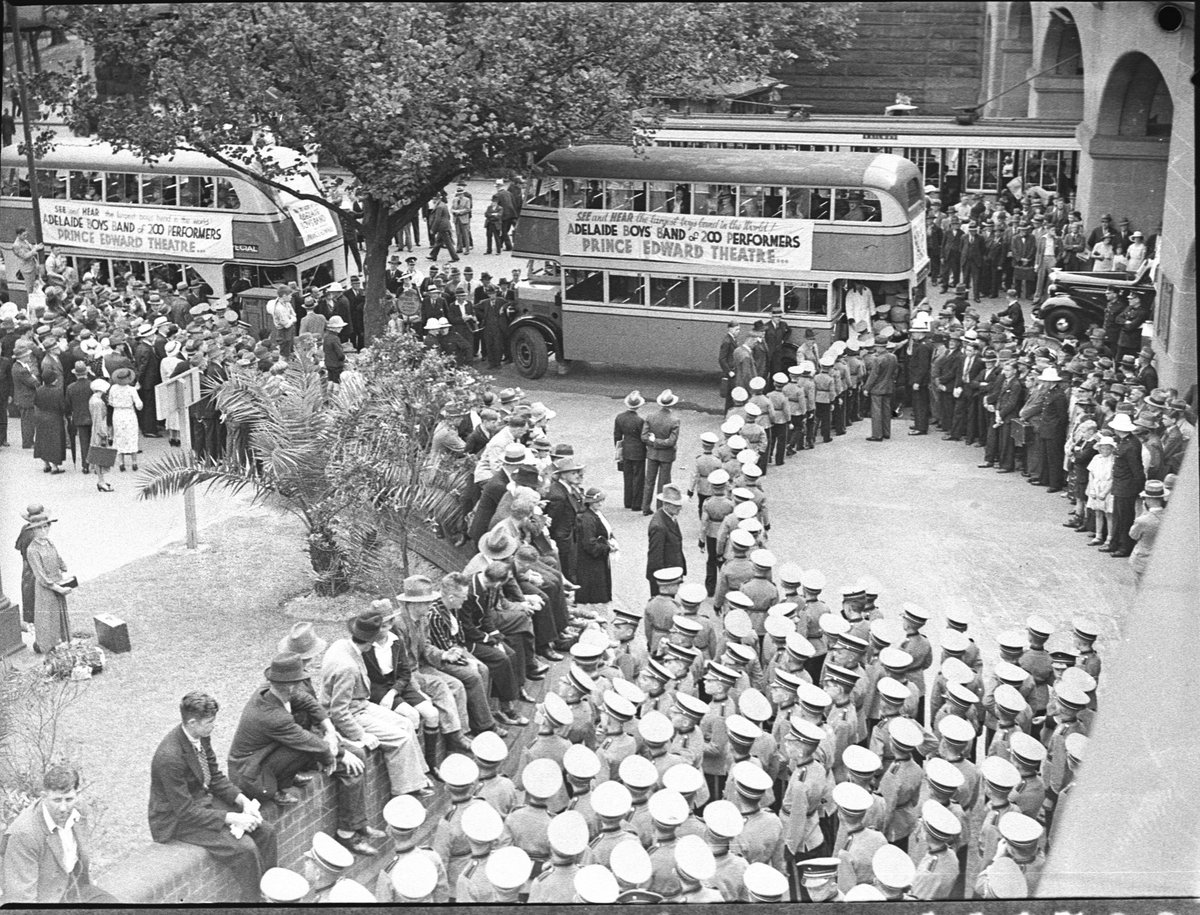 Adelaide Boys' Band arriving at Central Railway, Haymarket (1937)