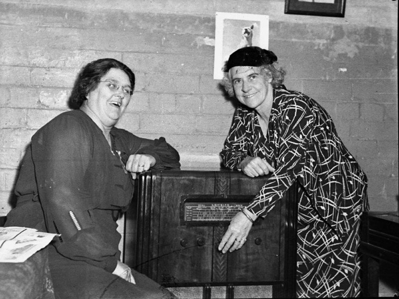 Mrs Lilian Fowler (Madame Mayor of Newtown 1938-1940) and Mrs Mary Jane Swift (Newtown Alderman 1941)