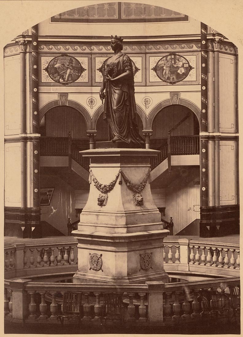 Queens Statue, Garden Palace Building, Sydney, between 1879-1882 - (NSW Government Printer ?), Sydney city centre (c. 1879)