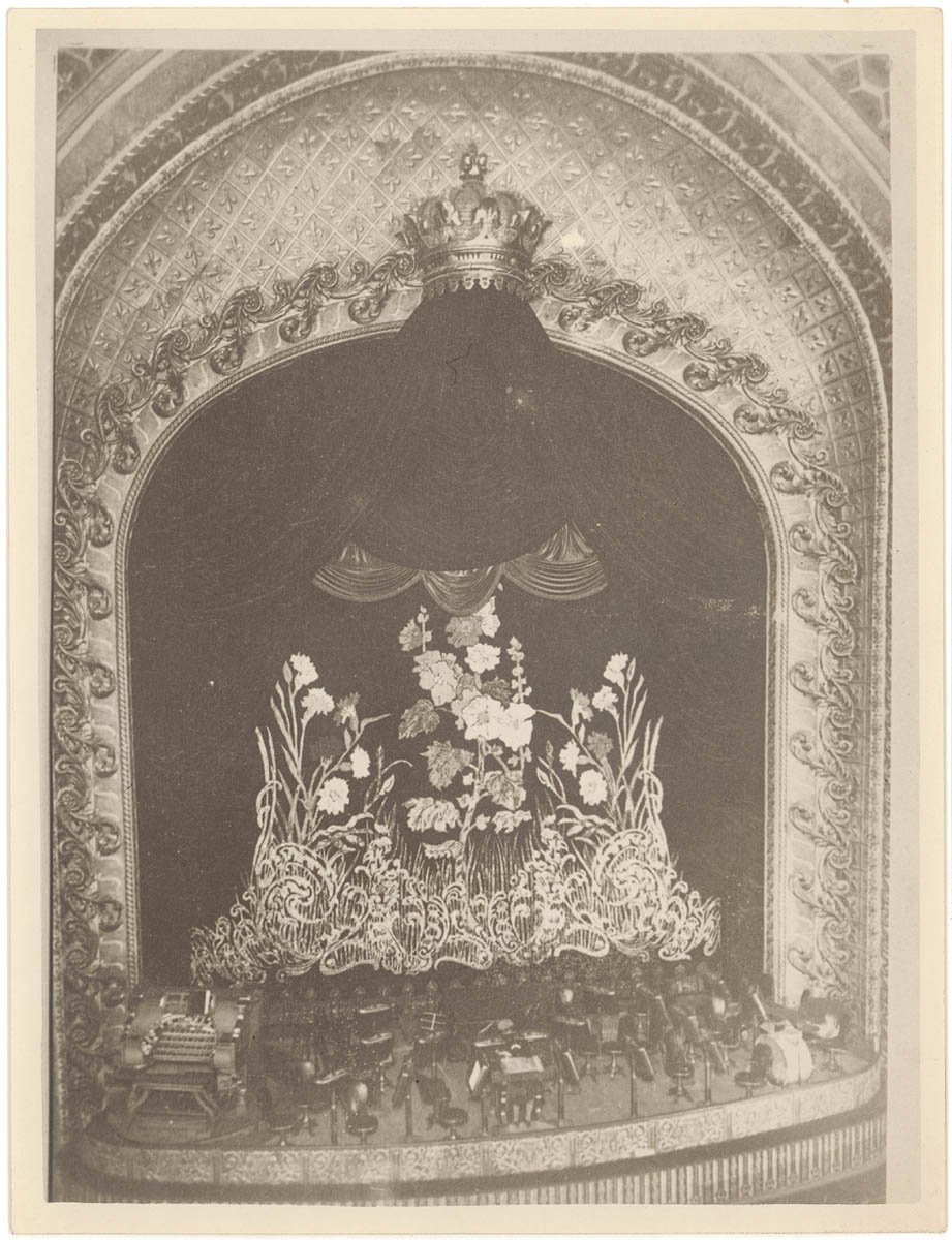 The Jewel Curtain, State Theatre, n.d. by Sam Hood, Sydney city centre (1930)