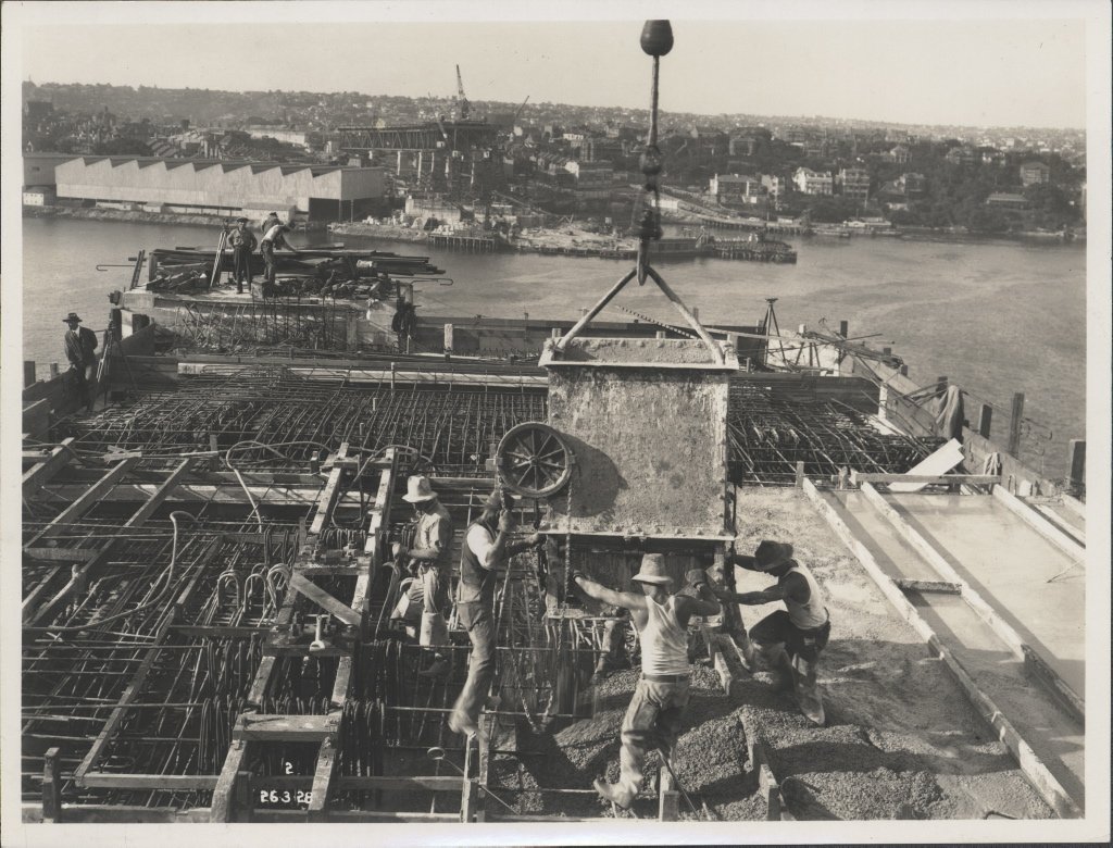 Pouring concrete on the southern platform of the Sydney Harbour Bridge, 1928