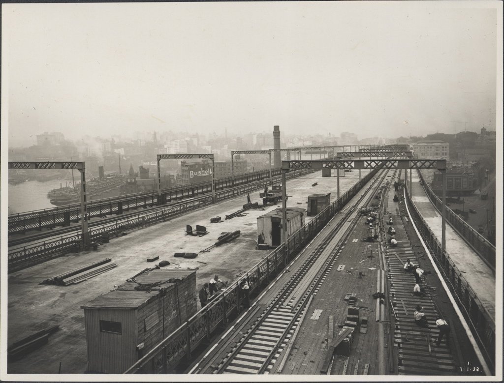 Laying the railway tracks on the Sydney Harbour Bridge, 1932