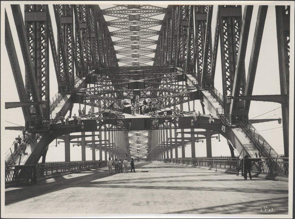 Workmen on the Harbour Bridge, 1932, Sydney Harbour