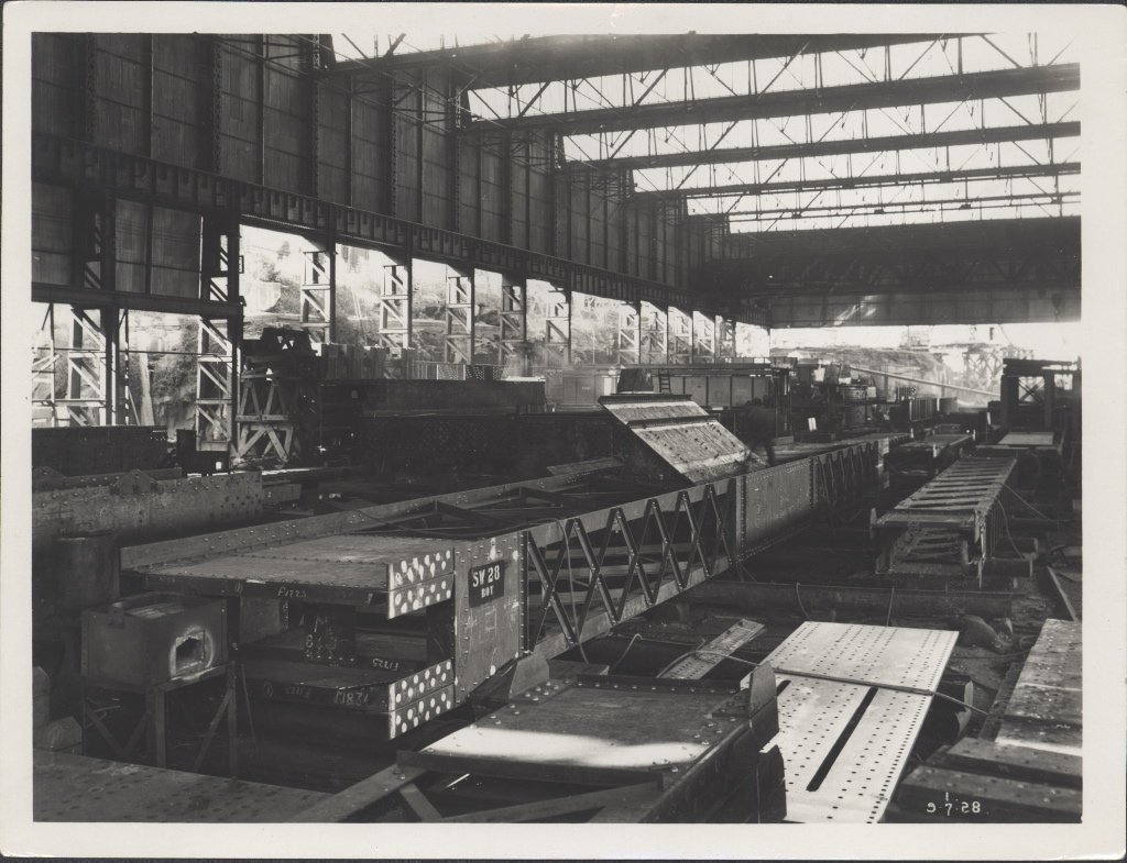 Steel girder for the Sydney Harbour Bridge, 1928